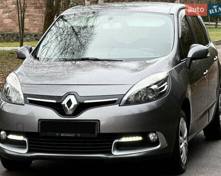 Серый Рено Сценик, объемом двигателя 1.5 л и пробегом 217 тыс. км за 7450 $, фото 4 на Automoto.ua