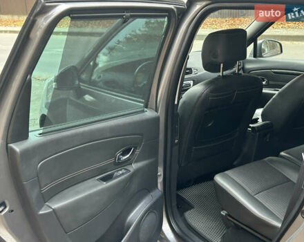 Серый Рено Сценик, объемом двигателя 1.46 л и пробегом 213 тыс. км за 9299 $, фото 27 на Automoto.ua