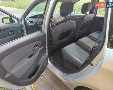 Сірий Рено Сценік, об'ємом двигуна 1.46 л та пробігом 221 тис. км за 9100 $, фото 22 на Automoto.ua