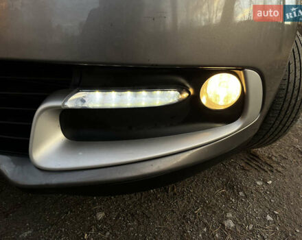 Серый Рено Сценик, объемом двигателя 1.5 л и пробегом 264 тыс. км за 9300 $, фото 7 на Automoto.ua