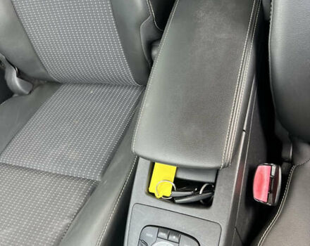 Сірий Рено Сценік, об'ємом двигуна 1.5 л та пробігом 150 тис. км за 10350 $, фото 24 на Automoto.ua