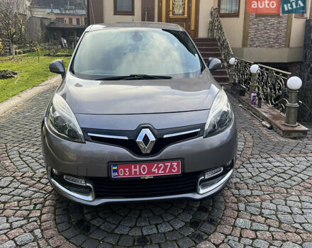 Сірий Рено Сценік, об'ємом двигуна 1.5 л та пробігом 150 тис. км за 10350 $, фото 1 на Automoto.ua