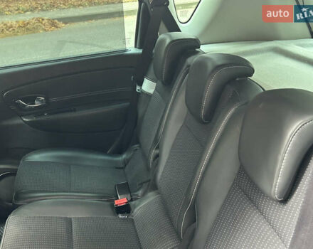 Серый Рено Сценик, объемом двигателя 1.46 л и пробегом 213 тыс. км за 9299 $, фото 29 на Automoto.ua