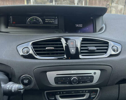 Сірий Рено Сценік, об'ємом двигуна 1.5 л та пробігом 150 тис. км за 10350 $, фото 20 на Automoto.ua