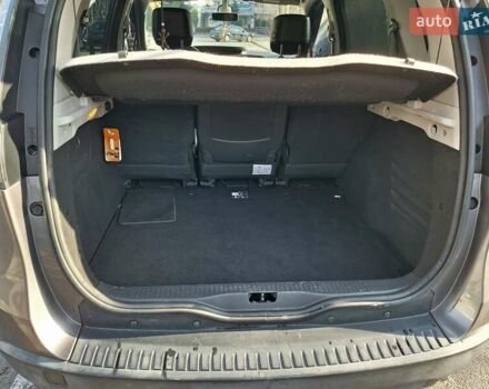 Серый Рено Сценик, объемом двигателя 1.46 л и пробегом 232 тыс. км за 9500 $, фото 9 на Automoto.ua