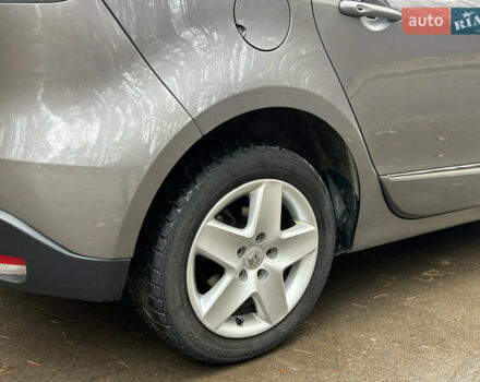 Серый Рено Сценик, объемом двигателя 1.46 л и пробегом 213 тыс. км за 9299 $, фото 12 на Automoto.ua