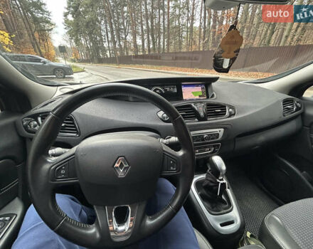 Серый Рено Сценик, объемом двигателя 1.46 л и пробегом 213 тыс. км за 9299 $, фото 46 на Automoto.ua