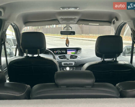 Серый Рено Сценик, объемом двигателя 1.46 л и пробегом 213 тыс. км за 9299 $, фото 32 на Automoto.ua