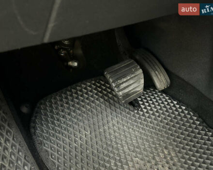 Серый Рено Сценик, объемом двигателя 1.46 л и пробегом 213 тыс. км за 9299 $, фото 24 на Automoto.ua