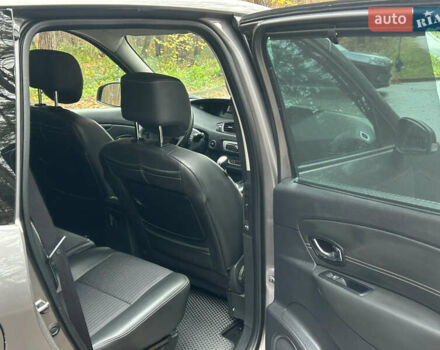 Серый Рено Сценик, объемом двигателя 1.46 л и пробегом 213 тыс. км за 9299 $, фото 34 на Automoto.ua