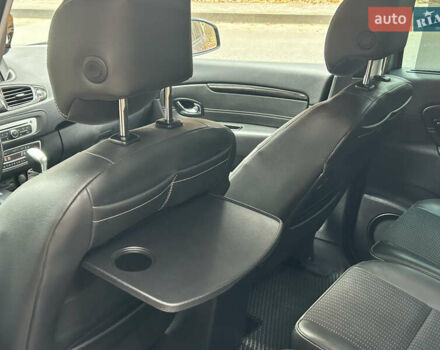 Серый Рено Сценик, объемом двигателя 1.46 л и пробегом 213 тыс. км за 9299 $, фото 28 на Automoto.ua