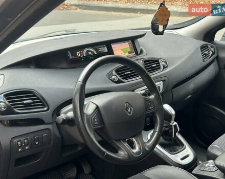 Серый Рено Сценик, объемом двигателя 1.46 л и пробегом 213 тыс. км за 9299 $, фото 20 на Automoto.ua