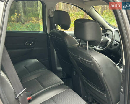 Серый Рено Сценик, объемом двигателя 1.46 л и пробегом 213 тыс. км за 9299 $, фото 33 на Automoto.ua