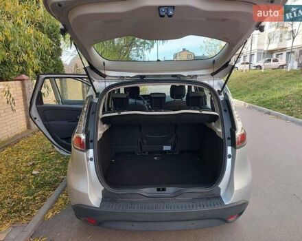 Сірий Рено Сценік, об'ємом двигуна 1.46 л та пробігом 221 тис. км за 9100 $, фото 26 на Automoto.ua