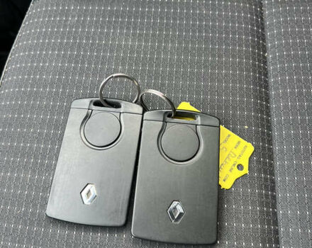 Сірий Рено Сценік, об'ємом двигуна 1.5 л та пробігом 150 тис. км за 10350 $, фото 23 на Automoto.ua