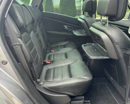 Сірий Рено Сценік, об'ємом двигуна 1.6 л та пробігом 156 тис. км за 14500 $, фото 66 на Automoto.ua