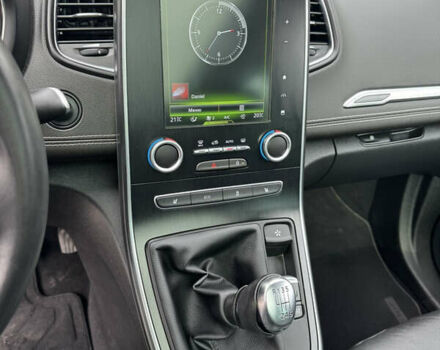 Сірий Рено Сценік, об'ємом двигуна 1.6 л та пробігом 156 тис. км за 14400 $, фото 46 на Automoto.ua