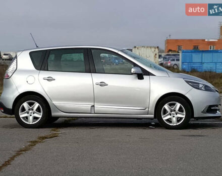 Сірий Рено Сценік, об'ємом двигуна 1.5 л та пробігом 196 тис. км за 9999 $, фото 6 на Automoto.ua