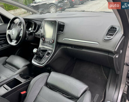 Серый Рено Сценик, объемом двигателя 1.6 л и пробегом 156 тыс. км за 14500 $, фото 61 на Automoto.ua