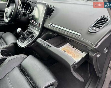 Сірий Рено Сценік, об'ємом двигуна 1.6 л та пробігом 156 тис. км за 14400 $, фото 62 на Automoto.ua