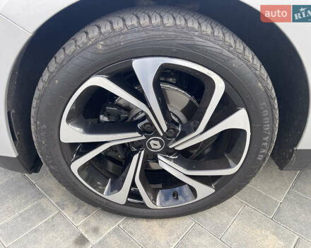 Серый Рено Сценик, объемом двигателя 1.6 л и пробегом 214 тыс. км за 14900 $, фото 8 на Automoto.ua