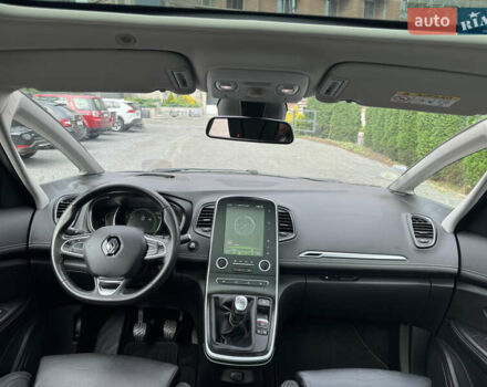 Сірий Рено Сценік, об'ємом двигуна 1.6 л та пробігом 156 тис. км за 14500 $, фото 57 на Automoto.ua