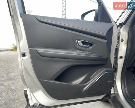 Серый Рено Сценик, объемом двигателя 1.6 л и пробегом 214 тыс. км за 14900 $, фото 18 на Automoto.ua