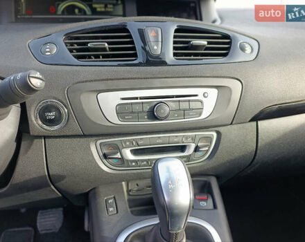 Сірий Рено Сценік, об'ємом двигуна 1.5 л та пробігом 196 тис. км за 9999 $, фото 12 на Automoto.ua