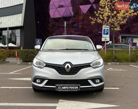 Рено Сценик 2017 в Киеве на Automoto.ua Серый Рено Сценик, объемом двигателя 1.46 л и пробегом 120 тыс. км за 15490 $, фото 1 на Automoto.ua