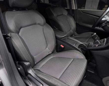 Серый Рено Сценик, объемом двигателя 1.5 л и пробегом 207 тыс. км за 13200 $, фото 12 на Automoto.ua