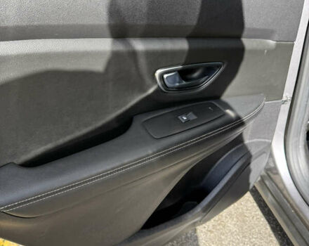 Сірий Рено Сценік, об'ємом двигуна 1.6 л та пробігом 199 тис. км за 14400 $, фото 44 на Automoto.ua