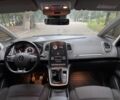 Рено Сценик 2017 в Черновцах на Automoto.ua Серый Рено Сценик, объемом двигателя 1.5 л и пробегом 208 тыс. км за 319 $, фото 6 на Automoto.ua