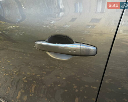 Рено Сценик 2017 в Черновцах на Automoto.ua Серый Рено Сценик, объемом двигателя 1.46 л и пробегом 208 тыс. км за 13400 $, фото 6 на Automoto.ua