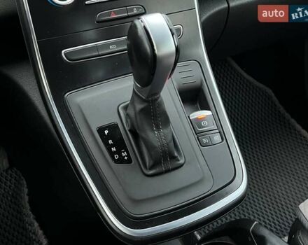 Рено Сценик 2017 в Киеве на Automoto.ua Серый Рено Сценик, объемом двигателя 1.46 л и пробегом 120 тыс. км за 15490 $, фото 24 на Automoto.ua