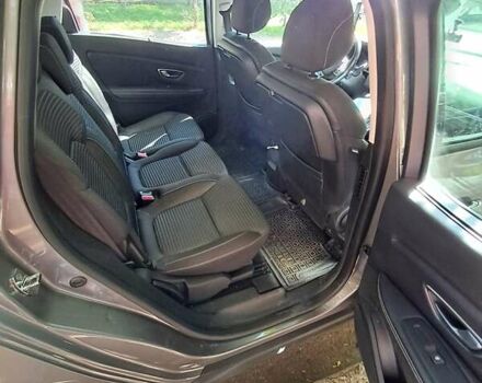 Серый Рено Сценик, объемом двигателя 1.46 л и пробегом 245 тыс. км за 13900 $, фото 11 на Automoto.ua