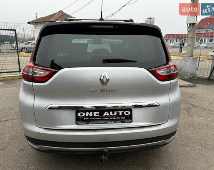 Сірий Рено Сценік, об'ємом двигуна 1.6 л та пробігом 227 тис. км за 16490 $, фото 5 на Automoto.ua