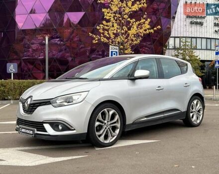 Рено Сценик 2017 в Киеве на Automoto.ua Серый Рено Сценик, объемом двигателя 1.46 л и пробегом 120 тыс. км за 15490 $, фото 2 на Automoto.ua