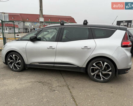 Сірий Рено Сценік, об'ємом двигуна 1.6 л та пробігом 227 тис. км за 16490 $, фото 3 на Automoto.ua