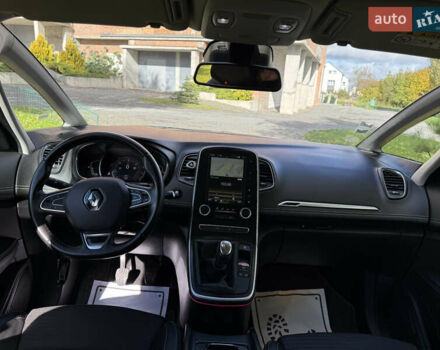 Серый Рено Сценик, объемом двигателя 1.6 л и пробегом 199 тыс. км за 14500 $, фото 50 на Automoto.ua