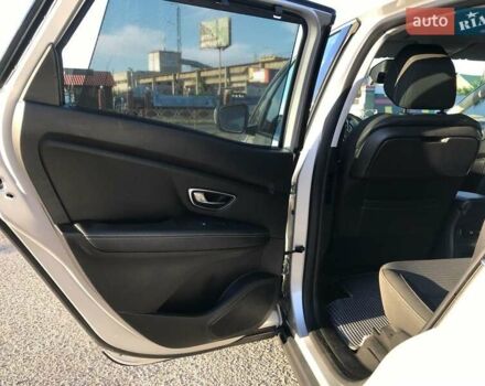 Сірий Рено Сценік, об'ємом двигуна 1.46 л та пробігом 175 тис. км за 15000 $, фото 5 на Automoto.ua