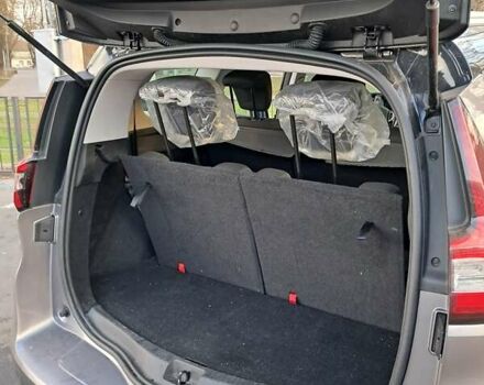 Серый Рено Сценик, объемом двигателя 1.46 л и пробегом 245 тыс. км за 13900 $, фото 7 на Automoto.ua