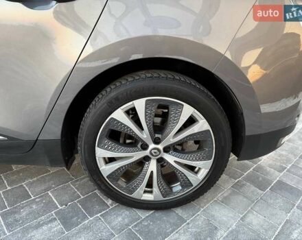 Серый Рено Сценик, объемом двигателя 1.46 л и пробегом 238 тыс. км за 16499 $, фото 13 на Automoto.ua