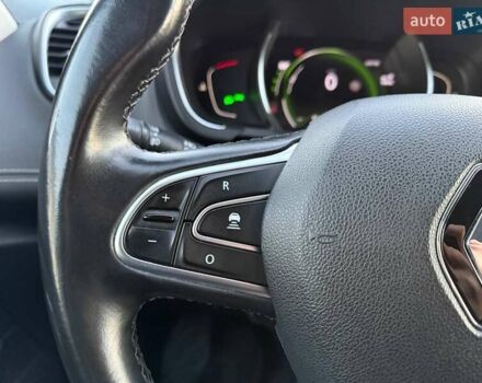 Серый Рено Сценик, объемом двигателя 1.46 л и пробегом 238 тыс. км за 16499 $, фото 22 на Automoto.ua