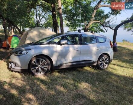 Сірий Рено Сценік, об'ємом двигуна 1.5 л та пробігом 207 тис. км за 15750 $, фото 16 на Automoto.ua