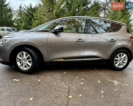 Рено Сценик 2018 в Киеве на Automoto.ua Серый Рено Сценик, объемом двигателя 1.6 л и пробегом 187 тыс. км за 18900 $, фото 4 на Automoto.ua