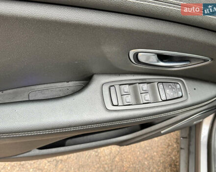 Сірий Рено Сценік, об'ємом двигуна 1.6 л та пробігом 187 тис. км за 17000 $, фото 10 на Automoto.ua