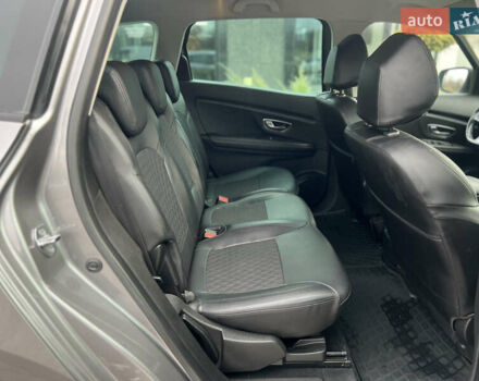 Серый Рено Сценик, объемом двигателя 1.46 л и пробегом 212 тыс. км за 14900 $, фото 8 на Automoto.ua