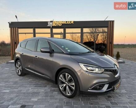 Серый Рено Сценик, объемом двигателя 1.46 л и пробегом 238 тыс. км за 16499 $, фото 1 на Automoto.ua