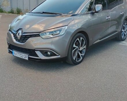 Серый Рено Сценик, объемом двигателя 1.8 л и пробегом 142 тыс. км за 17999 $, фото 6 на Automoto.ua