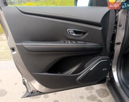 Сірий Рено Сценік, об'ємом двигуна 1.75 л та пробігом 230 тис. км за 16500 $, фото 101 на Automoto.ua